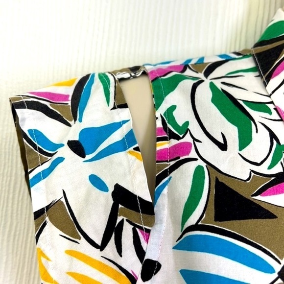 Christian Dior Sport -Colorful Floral Pattern Cutout 3 Button Short Sleeve Top S - Picture 6 of 13